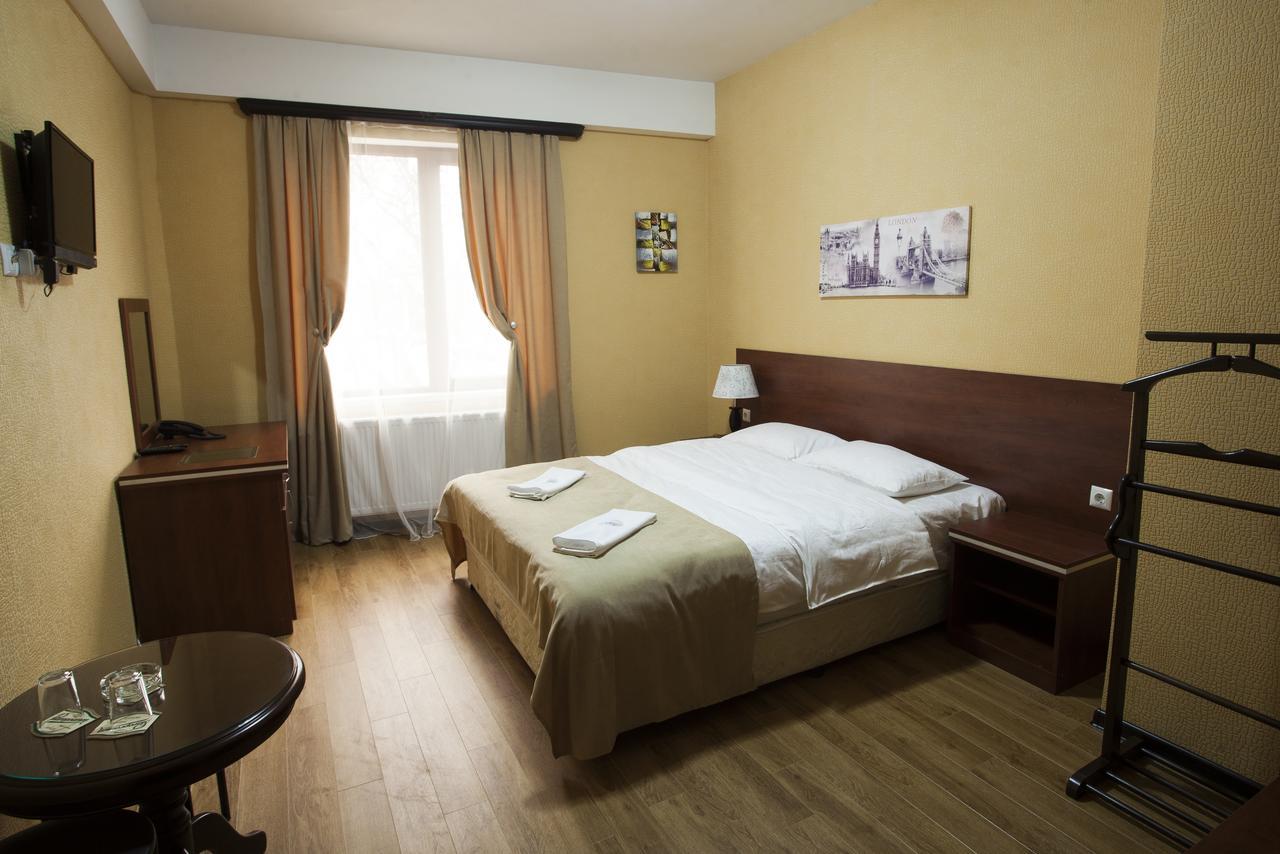 Lords Hotel Tbilisi Eksteriør billede