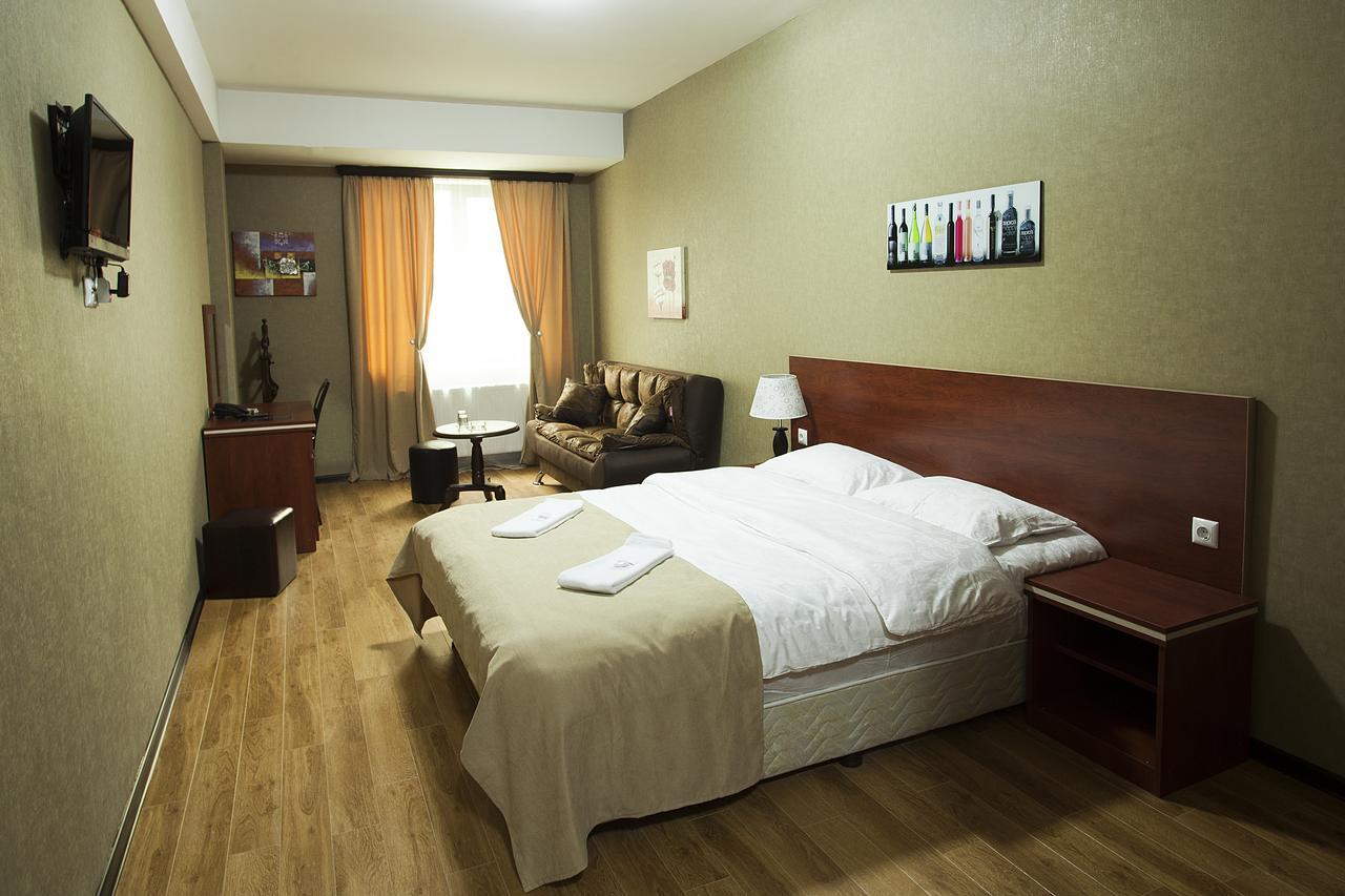 Lords Hotel Tbilisi Eksteriør billede