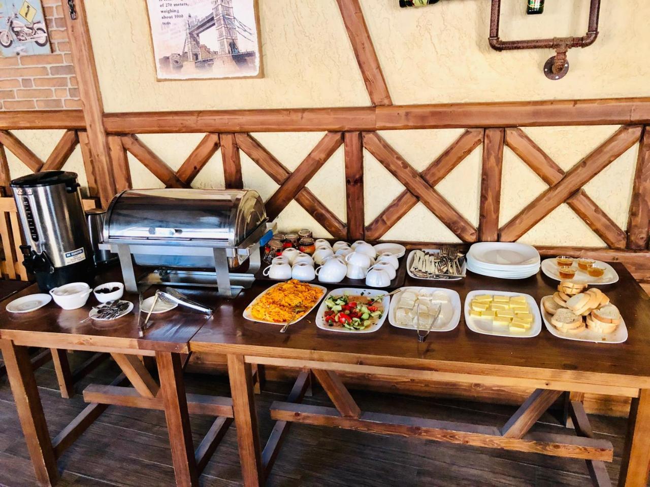 Lords Hotel Tbilisi Eksteriør billede