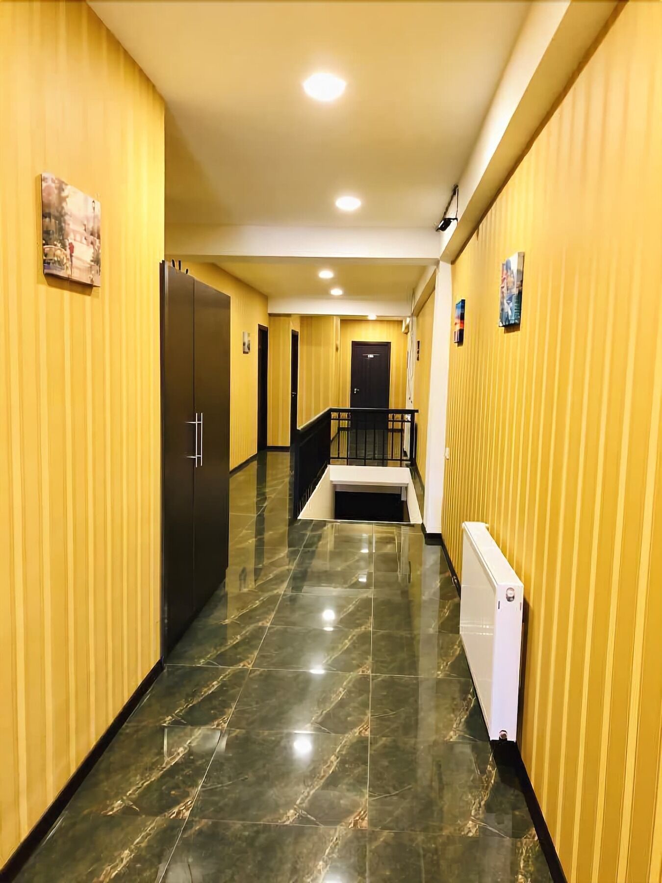 Lords Hotel Tbilisi Eksteriør billede